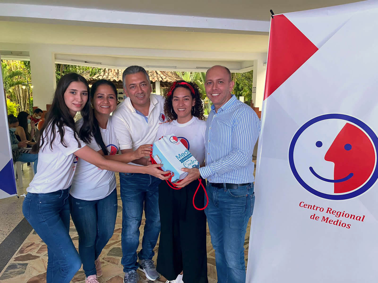 Encuentro “Compromiso de los medios en la construcción de la paz”