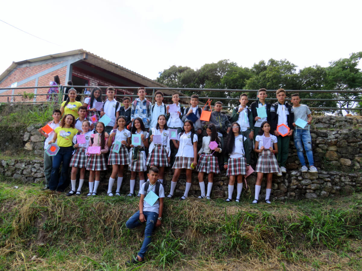 Jóvenes del colegio Agrícola de Convención viven la experiencia de arraigo rural