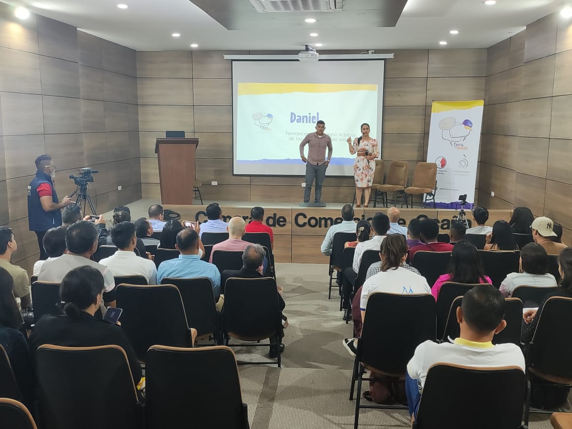 Lanzamiento producción audiovisual.