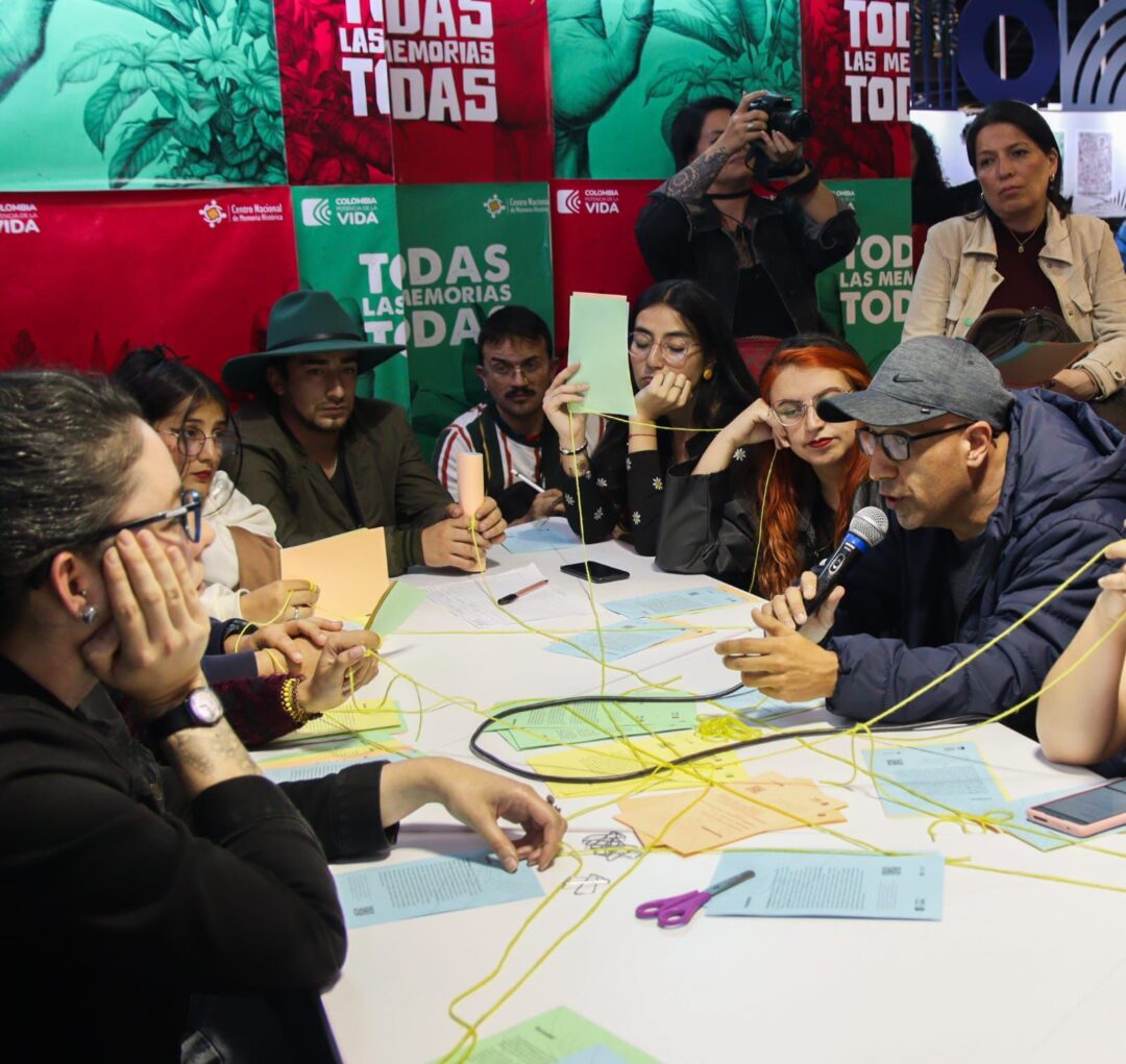 Iniciativas de memoria, son acciones de paz.